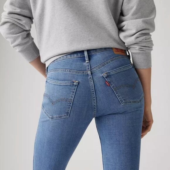 Levi's 711 Skinny Jeans (28) - Picture 6 of 8